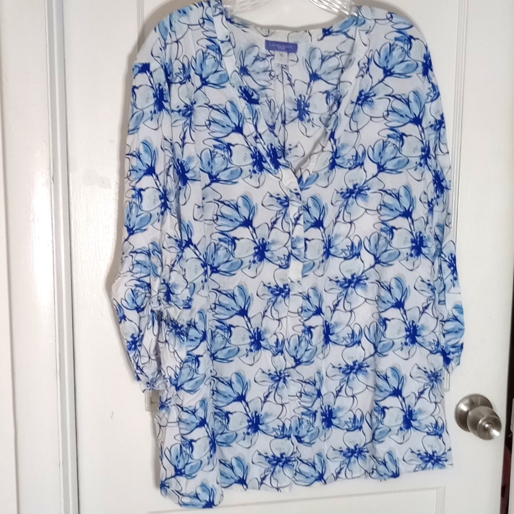Laura Scott Blue Floral Blouse